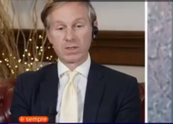 È sempre Cartabianca, Orsini: "Soldati israeliani terroristi, feccia del mondo", Chirico: "Lei è un antisemita", e lui la querela - VIDEO