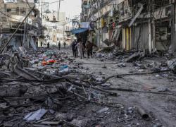 Gaza, raid israeliano su campo profughi Al-Maghazi, morte 70 persone, Hamas: "Bilancio delle vittime destinato ad aumentare"