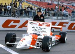 Gil de Ferran, morto l'ex pilota brasiliano: infarto in pista per il consulente della McLaren, aveva 56 anni