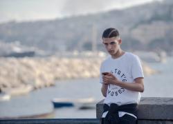 Adam Jendoubi, chi è l'attore di Mare Fuori e La paranza dei bambini, morto a 23 anni: età, fidanzata, film