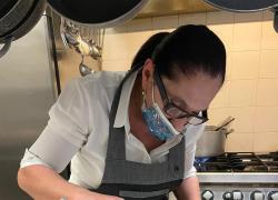 Giovanna Pedretti, trovata morta la titolare della pizzeria Le Vignole, criticata per la recensione a difesa di disabili e gay, ipotesi suicidio