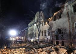 Ucraina, esplosioni a Kharkiv e Odessa, 20 feriti e 170 evacuati, Mosca: "Annullato attacco ucraino", Macron: "Daremo nuovi missili"