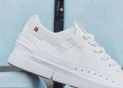 Svizzera, bufera sulle scarpe firmate da Roger Federer fatte in Vietnam per 18 euro e rivendute a 10 volte tanto