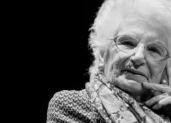Liliana Segre e le frattaglie dell'eterno senso di colpa de noantri: anche meno, Senatrice, anche meno