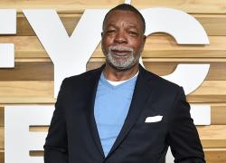 Addio a Carl Weathers, morto l'attore che interpretò Apollo Creed nella saga di Rocky: aveva 76 anni 