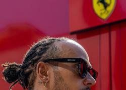 F1, Hamilton in Ferrari dal 2025, contratto da 45 mln di € per 3 anni, il 7 volte iridato: “Scelta difficile ma da accettare”. In Borsa +9,2%