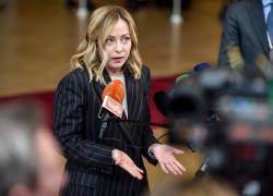 Ddl Capitali, Financial Times 'bacchetta' l'Italia: "Provvedimento scoraggia investitori internazionali, assist di Meloni a Caltagirone e alleati politici"