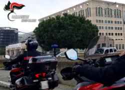 Reggio Calabria, genitore aggredisce insegnante dopo convocazione per condotta figlio 12enne: denunciato per lesioni a Pubblico Ufficiale