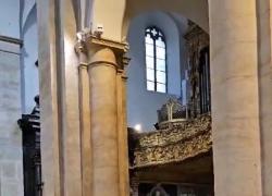 Funerali Vittorio Emanuele di Savoia, circa 400 invitati tra politici e reali al Duomo di Torino per la cerimonia - VIDEO