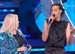 Ghali: "Stop genocidio a Gaza", l'unico che ha avuto il coraggio di dire una frase semplice ed esplosiva: dalla sua parte
