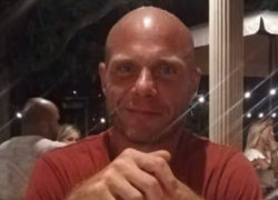 Sbranato da 3 rottweiler a Manziana durante jogging, morto Paolo Pasqualini: ipotesi omicidio colposo in concorso per i due proprietari