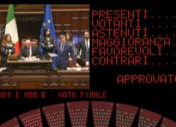 Commissione inchiesta sul Covid, via libera con 132 sì, 86 no e 1 astenuto, Buonguerrieri (FdI) a Conte: "Dite quanti soldi avete speso per i vaccini"