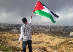 Gaza, Irlanda, Norvegia e Spagna riconosceranno lo Stato della Palestina, frena la Francia: "Non è tabù ma non è momento"
