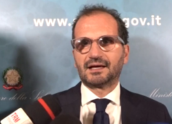 Commissione Inchiesta Covid, Gemmato: "Durante pandemia guadagni illeciti con business mascherine e costruzione ospedali: a breve verità" - VIDEO