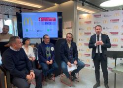 Il ristorante McDonald’s di Cinisello Balsamo contro la violenza sulle donne