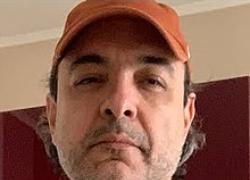 Gonzalo Lira, il blogger morto nelle carceri ucraine di cui l'Occidente tace. Ma Navalny viene portato in trionfo