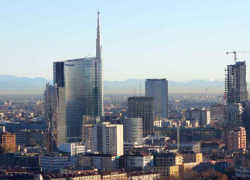 Milano, investimenti immobiliari corporate di fondi crollati a -60% nel 2023: 6,1 mld €; la causa: "alto livello tassi d'interesse"