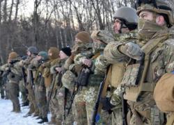 Guerra in Ucraina, il 51% degli italiani crede all'armistizio con Russia e cessione territori, crolla fiducia verso Zelensky dal 23%  al 12% - Sondaggio