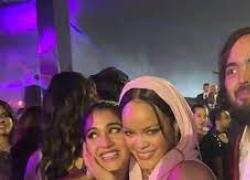 Rihanna, cachet record da 9 milioni di dollari per cantare al matrimonio dell'uomo più ricco d'Asia
