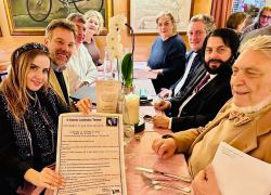 Salotto Letterario Tevere, artisti in festa tra le volte affrescate per ricordare il compleanno nel giorno che non c’è