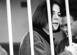 "La tua rivoluzione è stata anche la mia". Questa la dedica della Professoressa de La Sapienza, Donatella Di Cesare, alla terrorista Balzerani