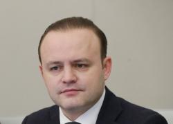 Elezioni presidenziali Russia 2024, chi è lo sfidante Vladislav Davankov, 40 anni, ma già vicepresidente della Duma di Stato
