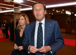 Casa di Montecarlo, Gianfranco Fini condannato a 2 anni e 8 mesi, 5 anni per Elisabetta Tulliani, pene anche a suocero e cognato