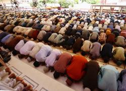 Scuola chiusa per il Ramadan? In Italia è possibile anche questo, o almeno c'é chi ci prova