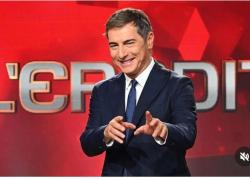 L'Eredità, ghigliottina vincente grazie alla "pizza mattone", ma il web si scatena: "Mai sentita, non esiste"