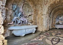 Riapre al pubblico dopo restauri la Grotta degli animali del Giardino della Villa Medicea di Castello