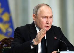 Attentato Mosca, servizi segreti russi: “Terroristi addestrati da Kiev, anche Usa e Gran Bretagna coinvolti nell’attacco”