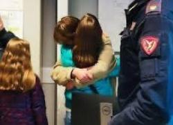 Milano, Edoardo Galli ritrovato alla stazione Centrale dalla polizia, il 17enne era scomparso da Colico il 21 marzo