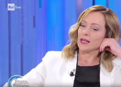 Meloni molla von der Leyen, no al bis: "Supporto al PPE surreale, noi con Ecr, ok collaborare con Ue, ma elezioni sono altra cosa" - VIDEO