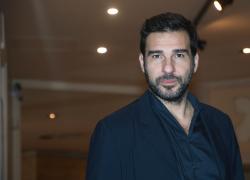 Ascolti TV ieri sera, chi ha vinto, chi ha perso: Il clandestino (18,2%) batte l'Isola dei Famosi (17,4%), bene per Stefano De Martino - I dati auditel 15 aprile 2024
