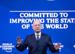 "Klaus Schwab morto ad 86 anni, addio al fondatore del World Economic Forum": la notizia che gira sul web, che lo vedrebbe deceduto o in fin di vita