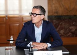 EssilorLuxottica, nel Q1 2024 cresce il fatturato a €6.33 mld (+5,5%) trainato da Europa e Asia