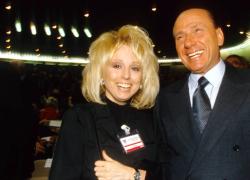 Il libro sulle idee politiche di Berlusconi scritto da Del Debbio balza al 1° posto dei più venduti in Italia; Marina: "Orgogliosa"