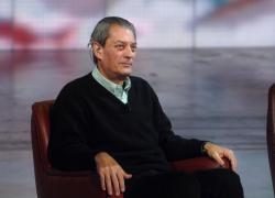 Addio a Paul Auster, morto a 77 anni per un cancro ai polmoni scoperto nel dicembre del 2022,  fu autore della "Trilogia di New York"