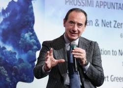 Tangenti porto di Genova, Iren: "Nessun coinvolgimento della società", redistribuite le deleghe, il business al Presidente Luca Dal Fabbro, in borsa calo limitato al -2,65%