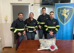 Genova, trasportano 8 chili di cocaina nella ruota di scorta, arrestati perché lo pneumatico è troppo grande