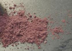 Cocaina rosa Tusi, la nuova droga sintetica "dei super ricchi" importata dall'Ecuador, "velocizza l'attività cerebrale", costa € 400 al grammo