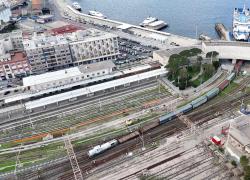 Polo logistica Gruppo FS, acquistate 8 locomotive ecologiche per manovra e soccorsi; diminuzione emissioni CO2 fino al 95%