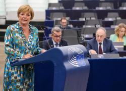Intervista a Maria Angela Danzì capolista per i 5 stelle a Nord-Ovest 