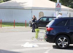 Brescia, bimba di 1 anno e mezzo morta investita da auto in retromarcia nel parcheggio dell’asilo, grave la nonna