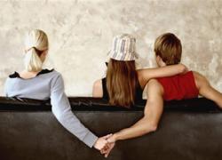 Verona, temendo altri tradimenti, 40enne rinchiude il marito in casa insieme ai figli, accusata di sequestro di persona