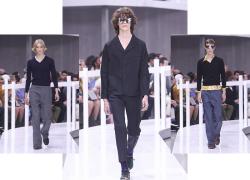 Milano Moda Uomo: lo stile ‘Closer’ bon ton di Prada – che va visto da vicino
