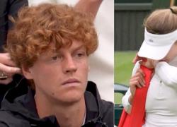 Wimbledon, Sinner attonito in tribuna per il ritiro della fidanzata Kalinskaya, la tennista russa esce dal campo a testa bassa - VIDEO