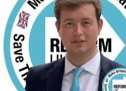 Elezioni Regno Unito, il Guardian: “candidati di Reform UK inventanti dall’intelligenza artificiale”, la replica di Farage: “Sono tutti veri"