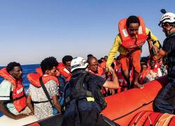 Sea-Watch International a muso duro contro la Meloni e il Governo italiano: "Auguriamo loro il peggio"
