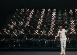 Paralimpiadi Parigi 2024, il VIDEO emozionale della coreografia con il solo uso delle braccia, annunciati i Giochi dal gruppo in sedia a rotelle
